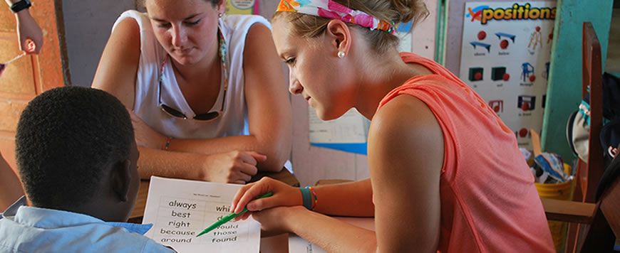 Students teaching in Belize